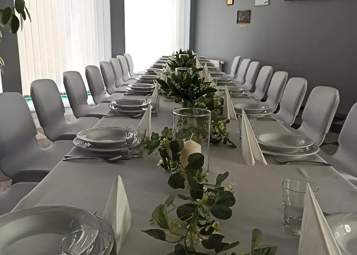 Akademia Tenisa Prawobrzeze Hostal